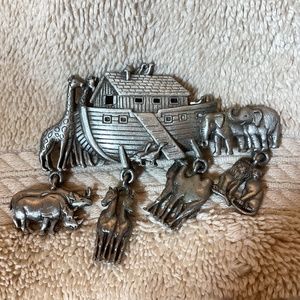 JJ Vintage Noah’s Ark Dangle Pin Brooch